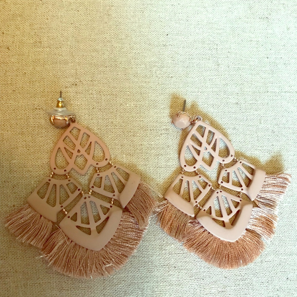 Stella & Dot Alexandria chandelier earrings